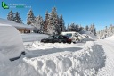 Voiture ensevelie sous la neige