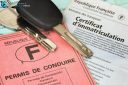 permis, clés et certificat d'immatriculation