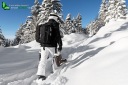 Chemin eneigé en montagne